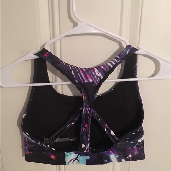 NWOT VSX Show off! Sports bra. Limited Edition - Picture 3 of 5